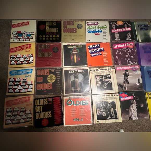 Vintage Vinyl Records- 50s & 60s Golden Era Rock Hits - Picture 5 of 15